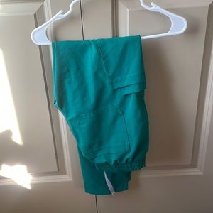 Figs Kade Cargo Scrub Pants